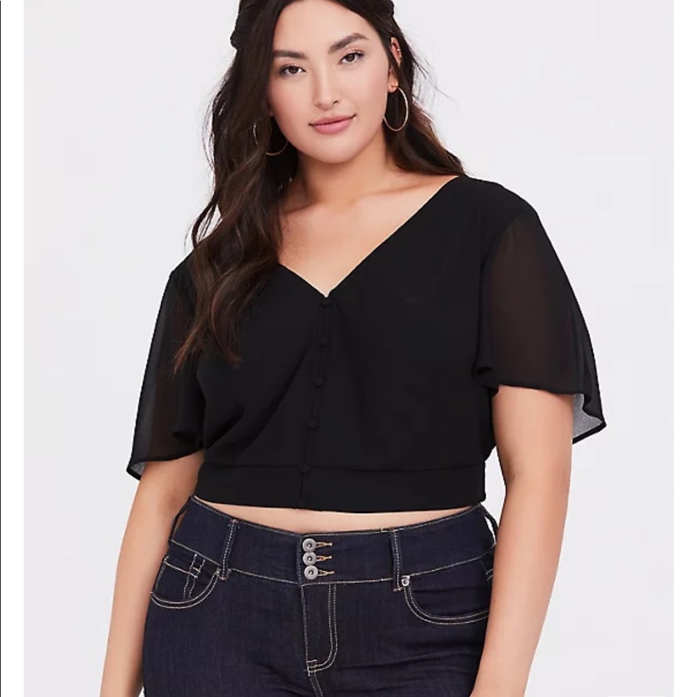 NWOT Torrid Black Chiffon Crop Top 1X